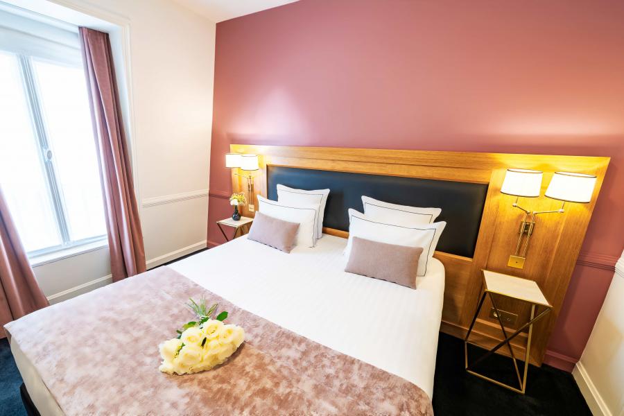 Hôtel Le Cercle - Superior room Eiffel Tower view